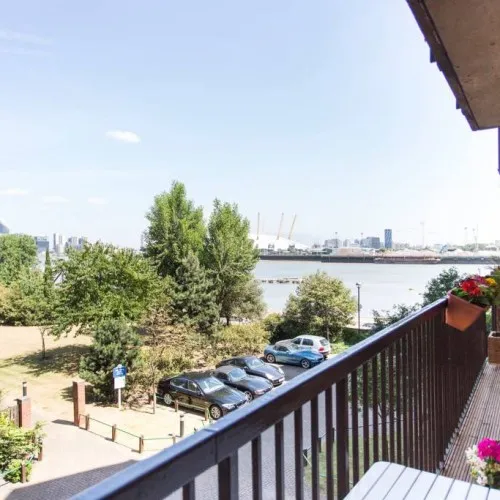 Serviced Apartments